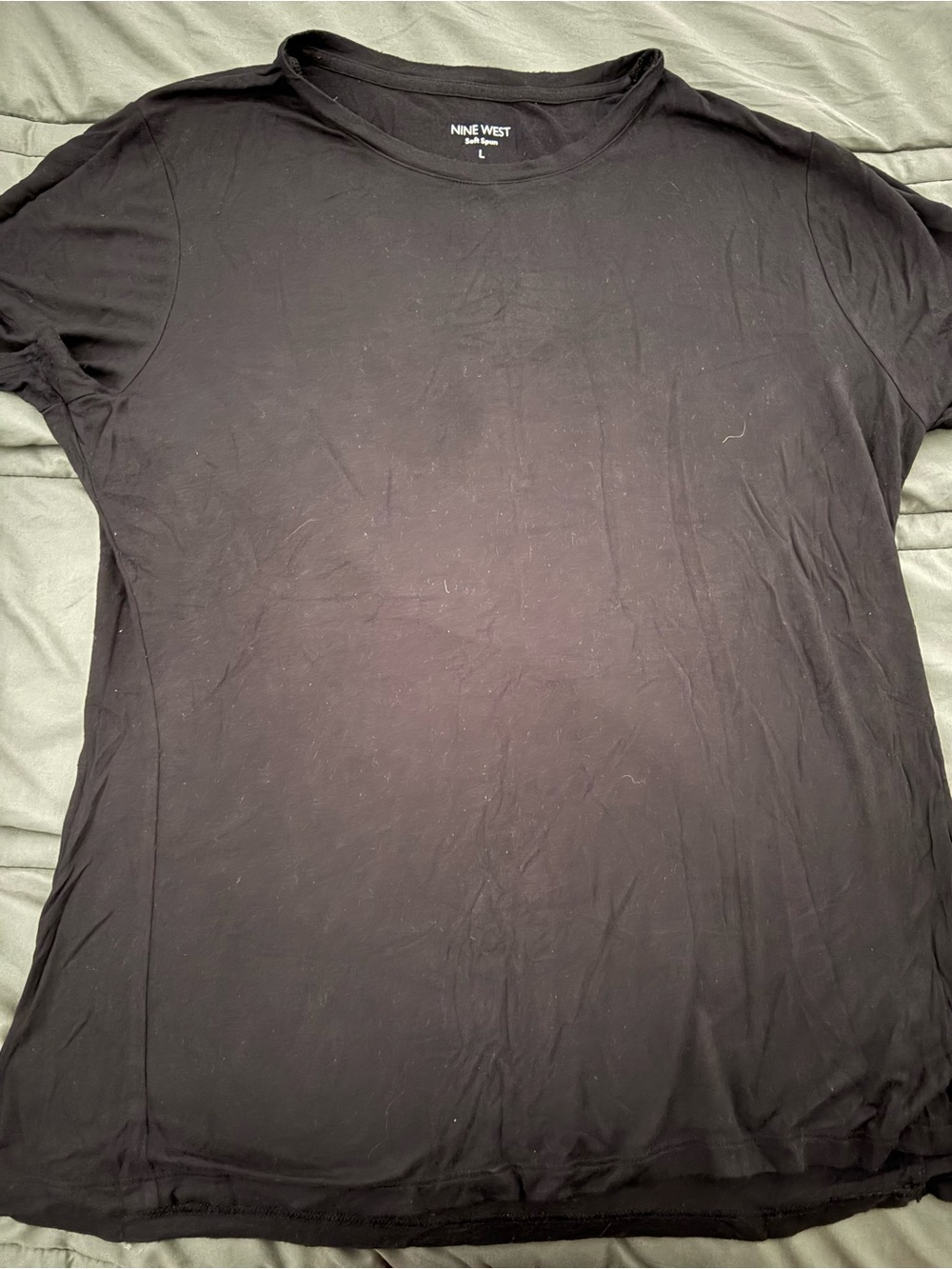 Nine West women’s  Black Crew Neck Shirt size large